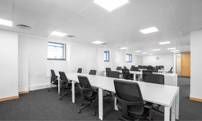 Furnished offices