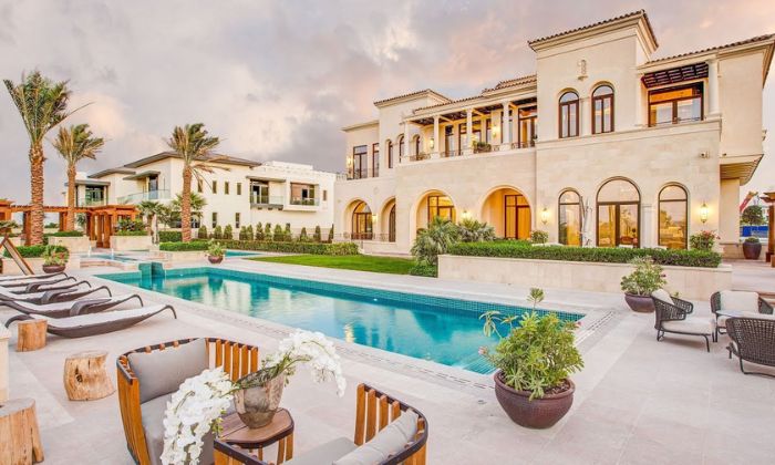 Standalone villas