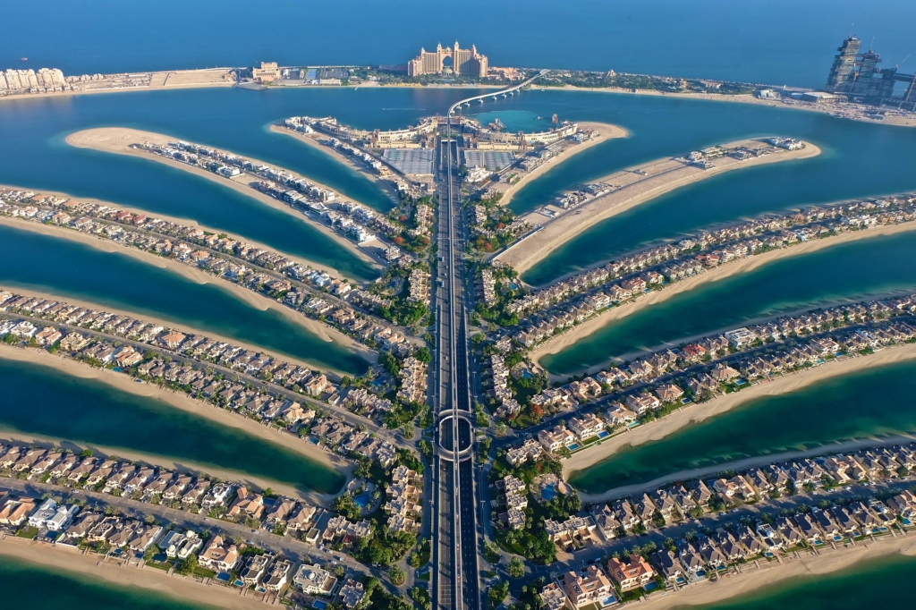 Waterfront Living in Dubai: Best Affordable Alternatives to Palm Jumeirah